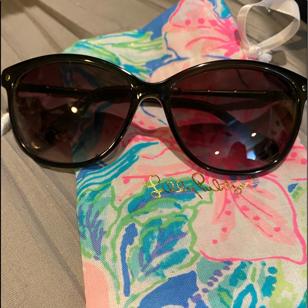 Lilly Pulitzer Bamboosunglasses w/Lillydraw string